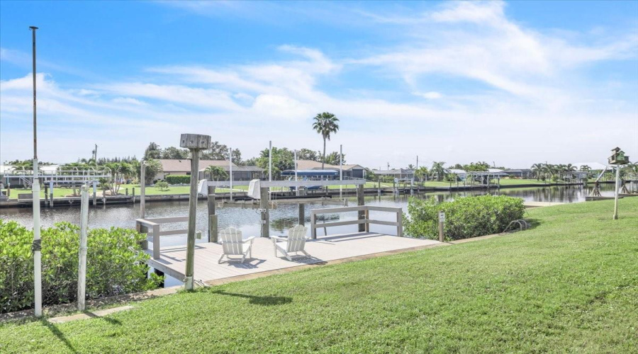 Port Charlotte, Florida 33952, 3 Bedroom Bedrooms, ,2 Bathroombathrooms,Residential,For Sale,Tarpon,0,Mfra4703726