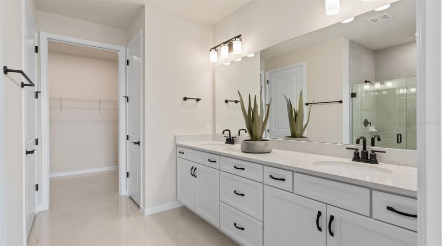 Model Home Design Only. Pictures And Furnishings Are For Illustrative Purposes Only. Elevations, Colors And Options May Vary. Furniture Is For Model Home Staging Only.