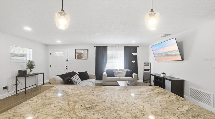 Orlando, Florida 32818, 3 Bedroom Bedrooms, ,2 Bathroombathrooms,Residential,For Sale,Gaymar,0,Mfro6407415