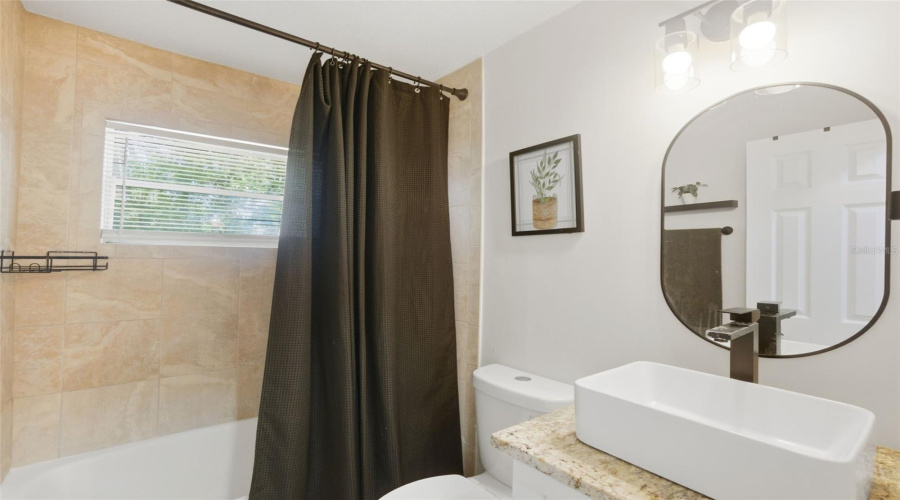 Orlando, Florida 32818, 3 Bedroom Bedrooms, ,2 Bathroombathrooms,Residential,For Sale,Gaymar,0,Mfro6407415