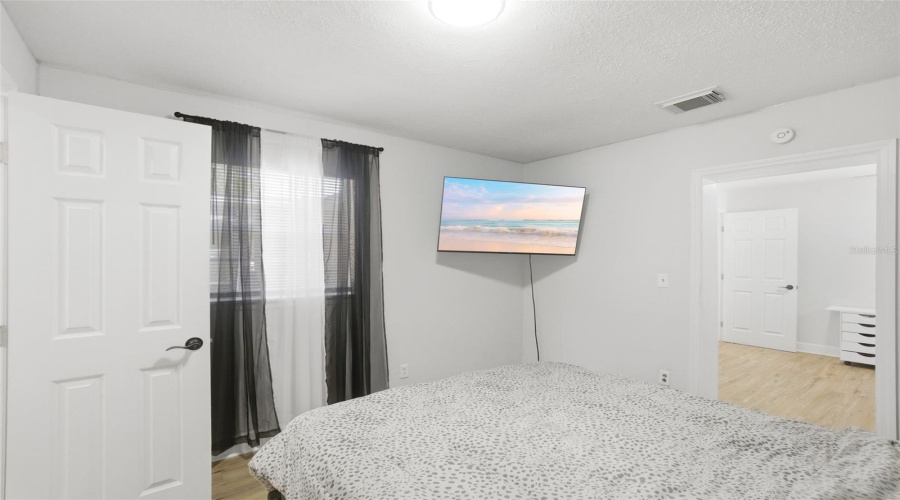 Orlando, Florida 32818, 3 Bedroom Bedrooms, ,2 Bathroombathrooms,Residential,For Sale,Gaymar,0,Mfro6407415