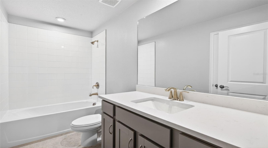 Parrish, Florida 34219, 3 Bedroom Bedrooms, ,2 Bathroombathrooms,Residential,For Sale,Aurelia,0,Mfrtb8510656