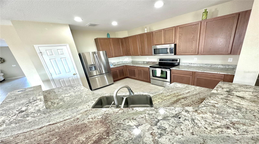 Punta Gorda, Florida 33955, 4 Bedroom Bedrooms, ,2 Bathroombathrooms,Residential,For Sale,Vienison Ln,0,Mfrc7522227