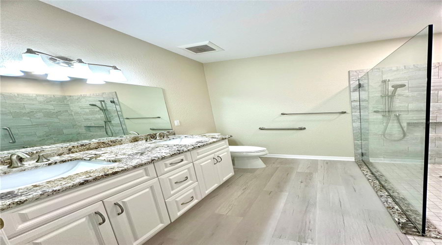 Punta Gorda, Florida 33955, 4 Bedroom Bedrooms, ,2 Bathroombathrooms,Residential,For Sale,Vienison Ln,0,Mfrc7522227