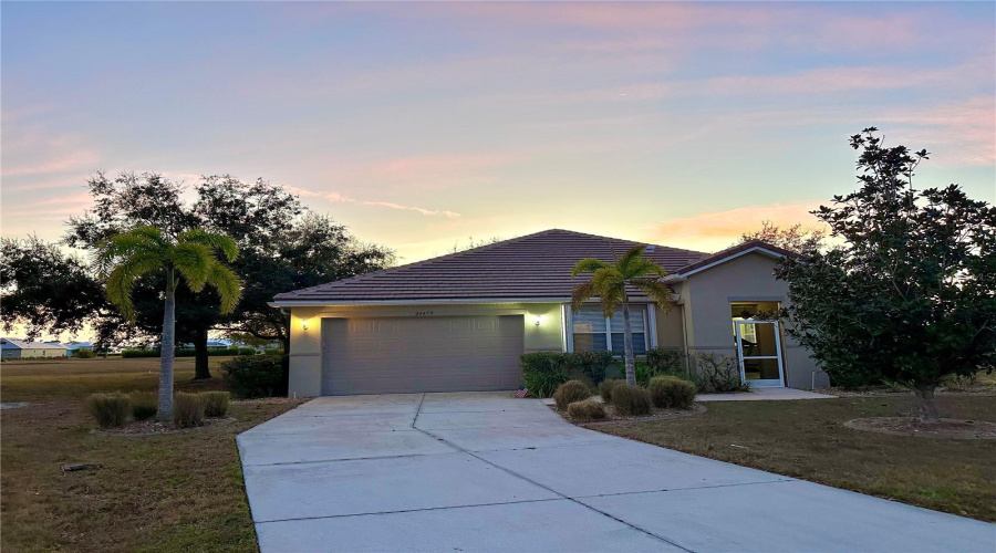 Punta Gorda, Florida 33955, 4 Bedroom Bedrooms, ,2 Bathroombathrooms,Residential,For Sale,Vienison Ln,0,Mfrc7522227