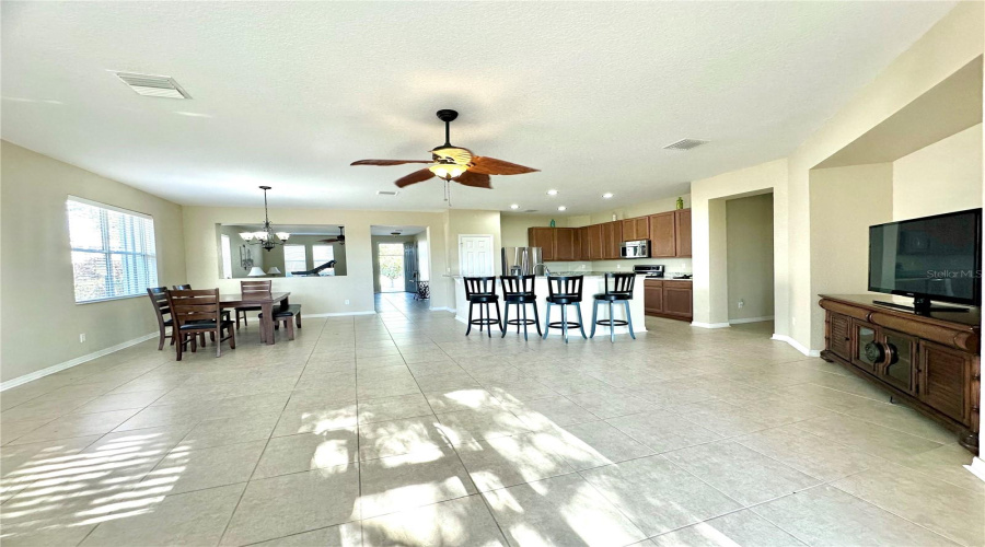 Punta Gorda, Florida 33955, 4 Bedroom Bedrooms, ,2 Bathroombathrooms,Residential,For Sale,Vienison Ln,0,Mfrc7522227
