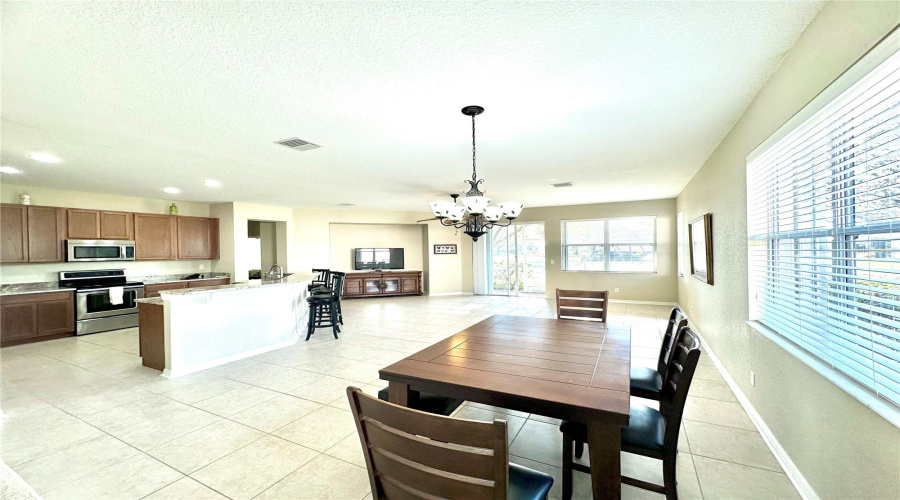Punta Gorda, Florida 33955, 4 Bedroom Bedrooms, ,2 Bathroombathrooms,Residential,For Sale,Vienison Ln,0,Mfrc7522227