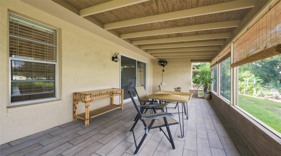 Screened-In Lanai