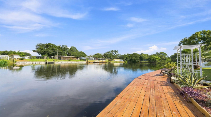 Seminole, Florida 33778, 3 Bedroom Bedrooms, ,2 Bathroombathrooms,Residential,For Sale,Seminole Forest,0,Mfrtb8542478