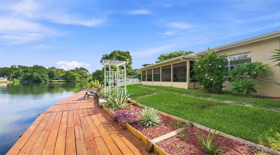 Seminole, Florida 33778, 3 Bedroom Bedrooms, ,2 Bathroombathrooms,Residential,For Sale,Seminole Forest,0,Mfrtb8542478