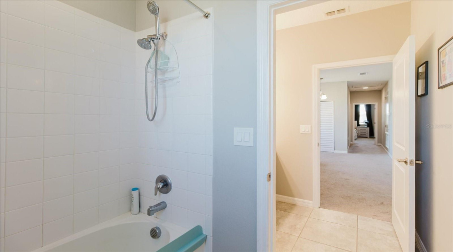 Winter Garden, Florida 34787, 4 Bedroom Bedrooms, ,3 Bathroombathrooms,Residential,For Sale,Micelli,0,Mfrtb8472370