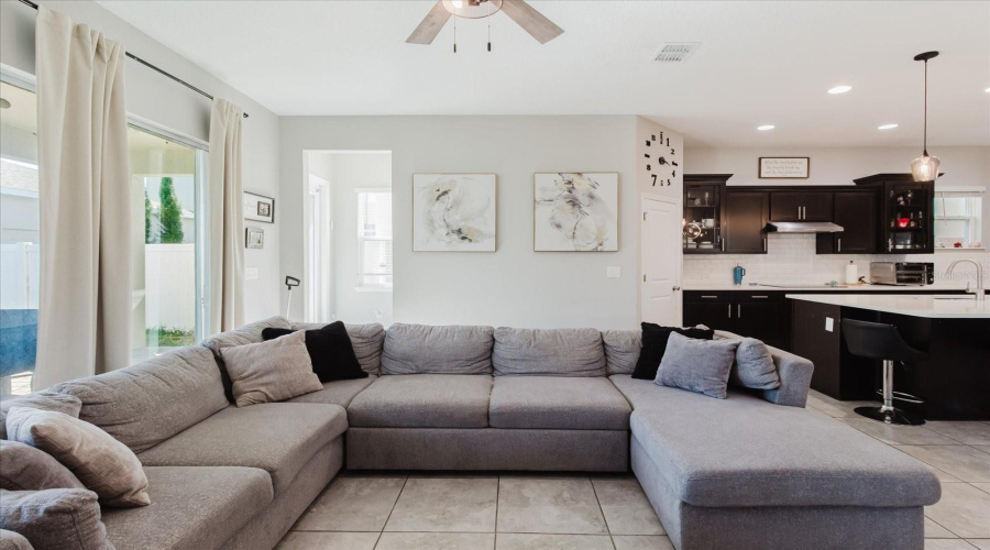 Winter Garden, Florida 34787, 4 Bedroom Bedrooms, ,3 Bathroombathrooms,Residential,For Sale,Micelli,0,Mfrtb8472370