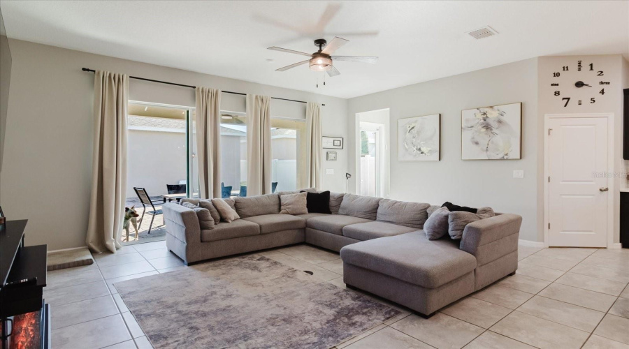 Winter Garden, Florida 34787, 4 Bedroom Bedrooms, ,3 Bathroombathrooms,Residential,For Sale,Micelli,0,Mfrtb8472370