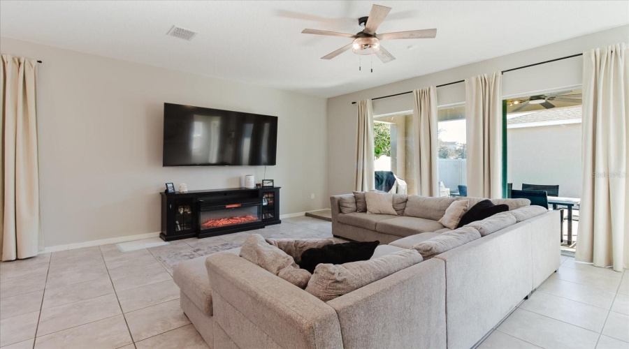 Winter Garden, Florida 34787, 4 Bedroom Bedrooms, ,3 Bathroombathrooms,Residential,For Sale,Micelli,0,Mfrtb8472370
