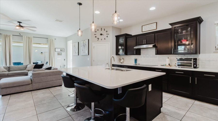 Winter Garden, Florida 34787, 4 Bedroom Bedrooms, ,3 Bathroombathrooms,Residential,For Sale,Micelli,0,Mfrtb8472370