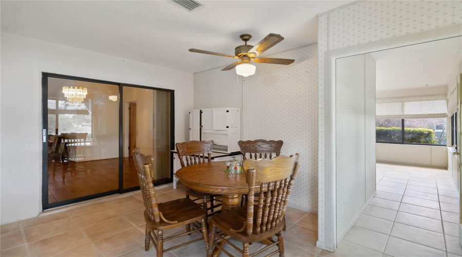 Clermont, Florida 34711, 3 Bedroom Bedrooms, ,2 Bathroombathrooms,Residential,For Sale,Lakeshore,0,Mfro6398144