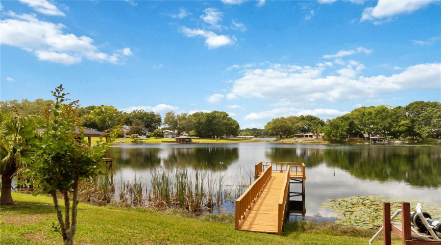 Clermont, Florida 34711, 3 Bedroom Bedrooms, ,2 Bathroombathrooms,Residential,For Sale,Lakeshore,0,Mfro6398144