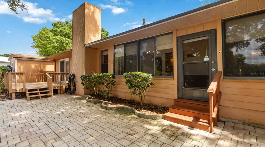 Clermont, Florida 34711, 3 Bedroom Bedrooms, ,2 Bathroombathrooms,Residential,For Sale,Lakeshore,0,Mfro6398144