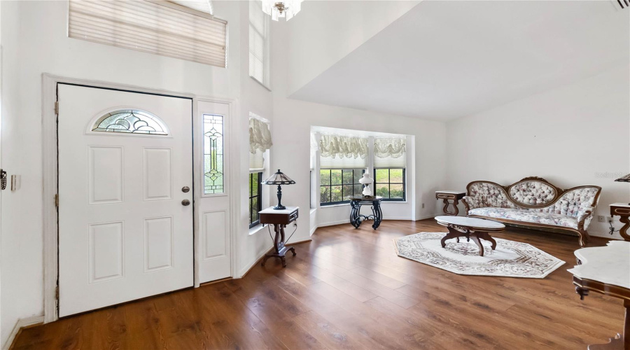 Clermont, Florida 34711, 3 Bedroom Bedrooms, ,2 Bathroombathrooms,Residential,For Sale,Lakeshore,0,Mfro6398144