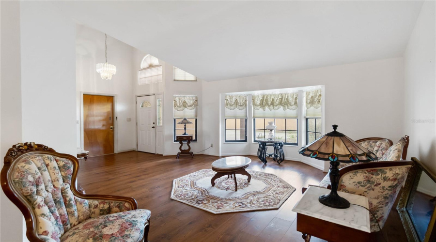 Clermont, Florida 34711, 3 Bedroom Bedrooms, ,2 Bathroombathrooms,Residential,For Sale,Lakeshore,0,Mfro6398144