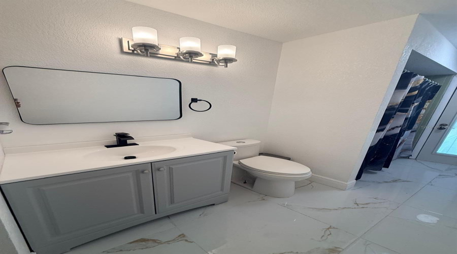 Orlando, Florida 32807, 3 Bedroom Bedrooms, ,2 Bathroombathrooms,Residential,For Sale,Angeline,0,Mfro6418387