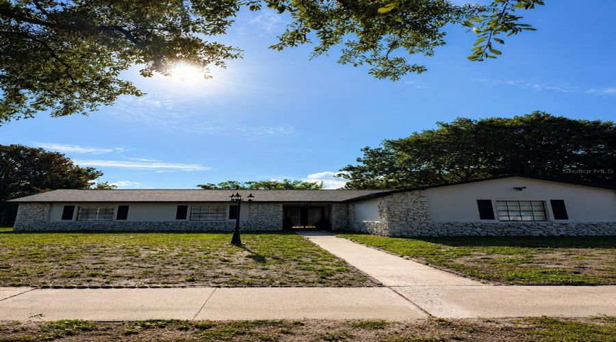Orlando, Florida 32807, 3 Bedroom Bedrooms, ,2 Bathroombathrooms,Residential,For Sale,Angeline,0,Mfro6418387