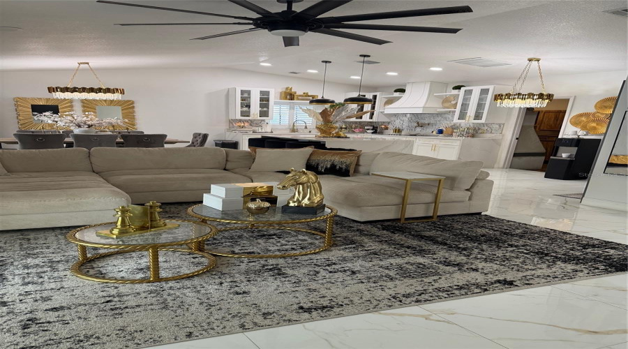 Orlando, Florida 32807, 3 Bedroom Bedrooms, ,2 Bathroombathrooms,Residential,For Sale,Angeline,0,Mfro6418387