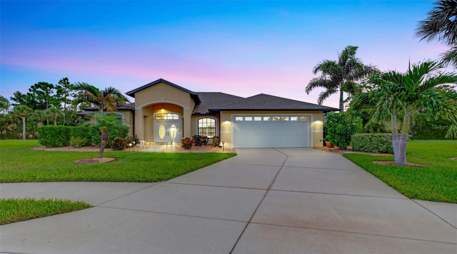 Englewood, Florida 34223, 3 Bedroom Bedrooms, ,2 Bathroombathrooms,Residential,For Sale,Toralis,0,Mfrn6145390