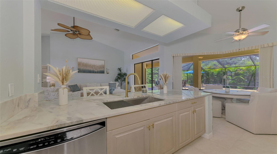 Englewood, Florida 34223, 3 Bedroom Bedrooms, ,2 Bathroombathrooms,Residential,For Sale,Toralis,0,Mfrn6145390