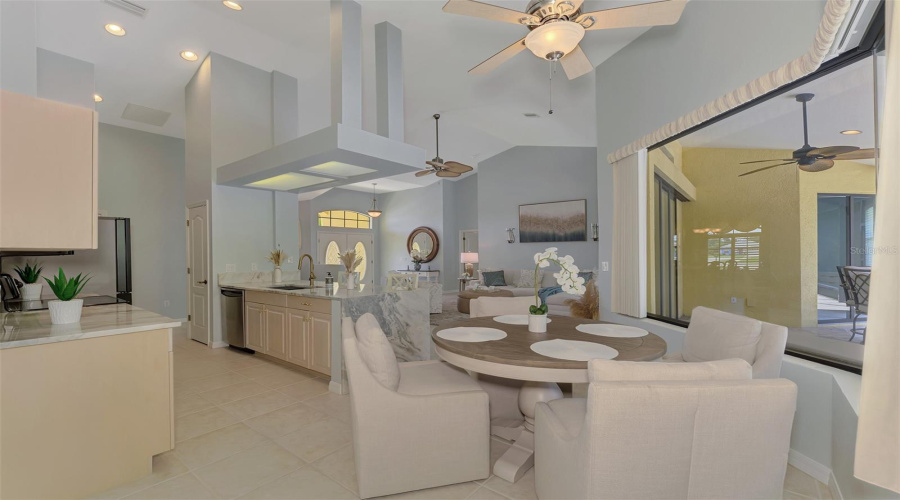 Englewood, Florida 34223, 3 Bedroom Bedrooms, ,2 Bathroombathrooms,Residential,For Sale,Toralis,0,Mfrn6145390