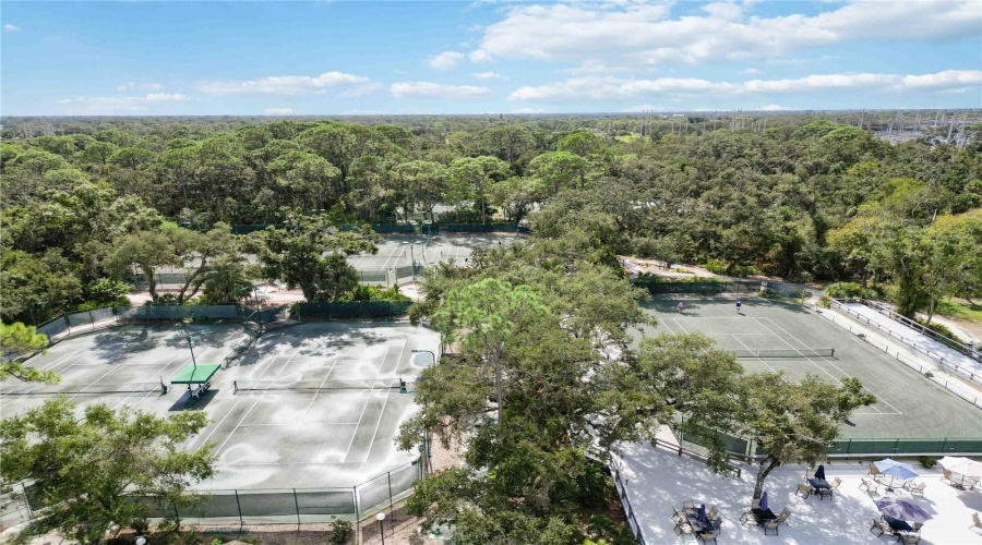 Sarasota, Florida 34235, 3 Bedroom Bedrooms, ,2 Bathroombathrooms,Residential,For Sale,Horseshoe,0,Mfra4670247