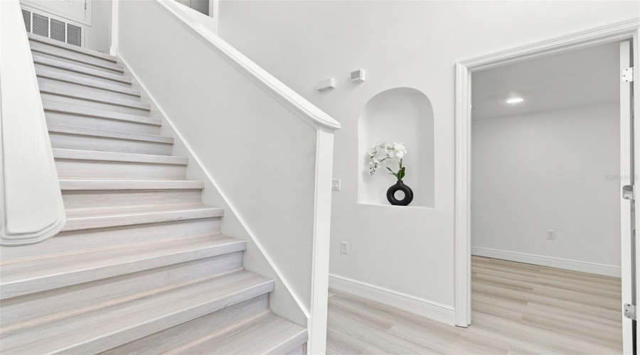 Winter Garden, Florida 34787, 5 Bedroom Bedrooms, ,2 Bathroombathrooms,Residential,For Sale,Regal Downs,0,Mfro6433640