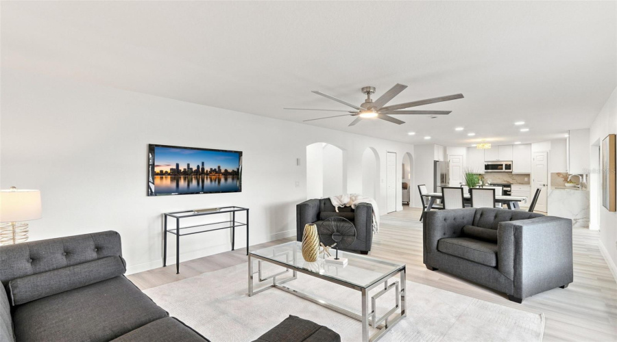 Winter Garden, Florida 34787, 5 Bedroom Bedrooms, ,2 Bathroombathrooms,Residential,For Sale,Regal Downs,0,Mfro6433640