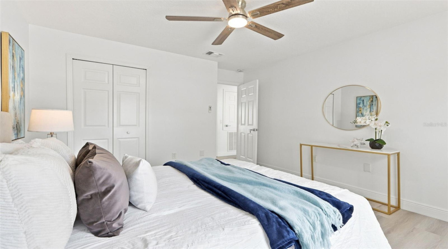 Winter Garden, Florida 34787, 5 Bedroom Bedrooms, ,2 Bathroombathrooms,Residential,For Sale,Regal Downs,0,Mfro6433640