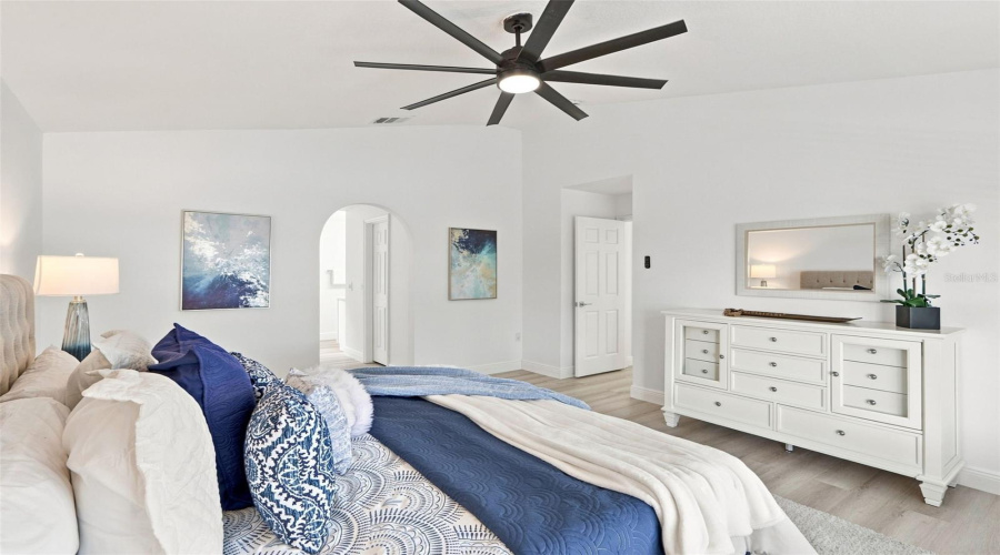 Winter Garden, Florida 34787, 5 Bedroom Bedrooms, ,2 Bathroombathrooms,Residential,For Sale,Regal Downs,0,Mfro6433640