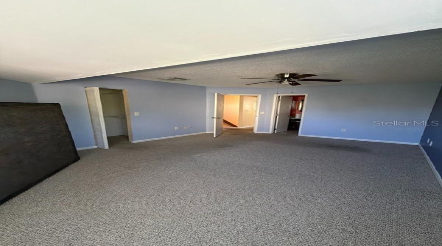 Tarpon Springs, Florida 34689, 2 Bedroom Bedrooms, ,2 Bathroombathrooms,Residential,For Sale,Sunset,0,Mfrtb8518065