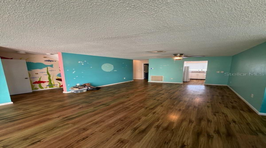 Tarpon Springs, Florida 34689, 2 Bedroom Bedrooms, ,2 Bathroombathrooms,Residential,For Sale,Sunset,0,Mfrtb8518065
