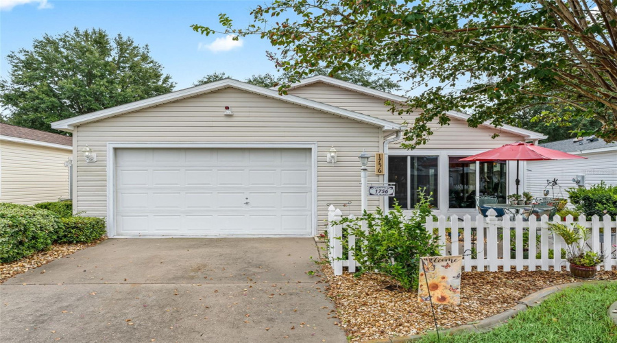 The Villages, Florida 32159, 2 Bedroom Bedrooms, ,2 Bathroombathrooms,Residential,For Sale,Morelos,0,Mfrg5116435