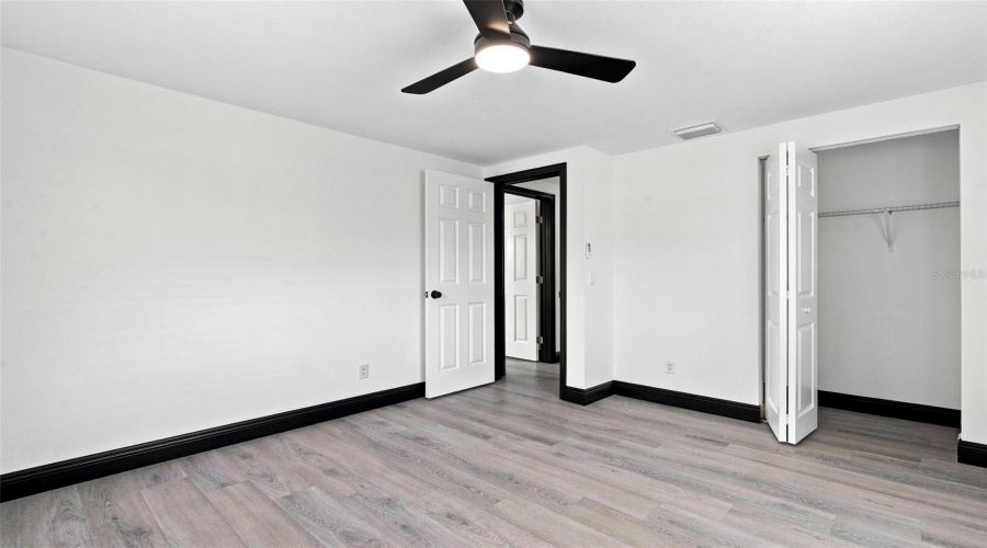 St Petersburg, Florida 33711, 3 Bedroom Bedrooms, ,1 Bathroombathrooms,Residential,For Sale,3Rd,0,Mfrtb8541037