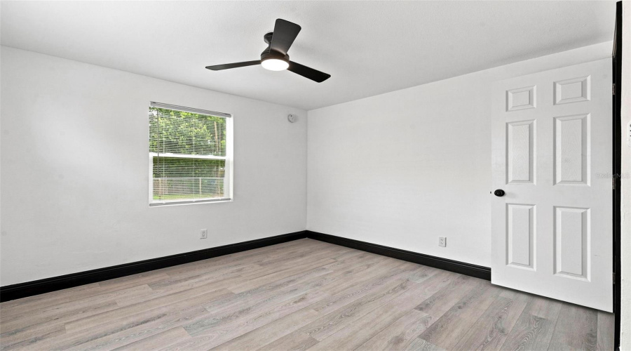 St Petersburg, Florida 33711, 3 Bedroom Bedrooms, ,1 Bathroombathrooms,Residential,For Sale,3Rd,0,Mfrtb8541037