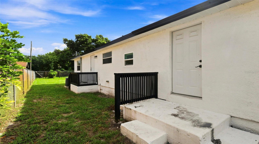 St Petersburg, Florida 33711, 3 Bedroom Bedrooms, ,1 Bathroombathrooms,Residential,For Sale,3Rd,0,Mfrtb8541037