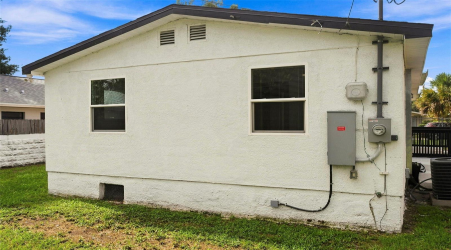 St Petersburg, Florida 33711, 3 Bedroom Bedrooms, ,1 Bathroombathrooms,Residential,For Sale,3Rd,0,Mfrtb8541037