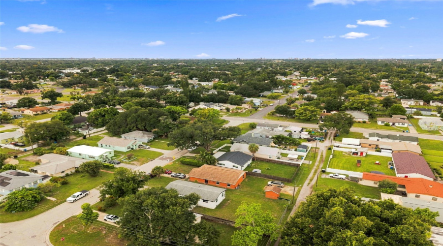 St Petersburg, Florida 33711, 3 Bedroom Bedrooms, ,1 Bathroombathrooms,Residential,For Sale,3Rd,0,Mfrtb8541037