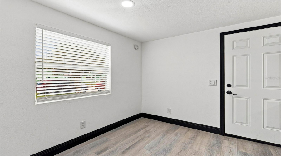 St Petersburg, Florida 33711, 3 Bedroom Bedrooms, ,1 Bathroombathrooms,Residential,For Sale,3Rd,0,Mfrtb8541037