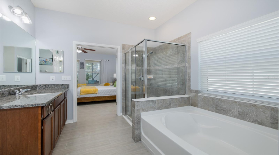 Primary Ensuite Bath