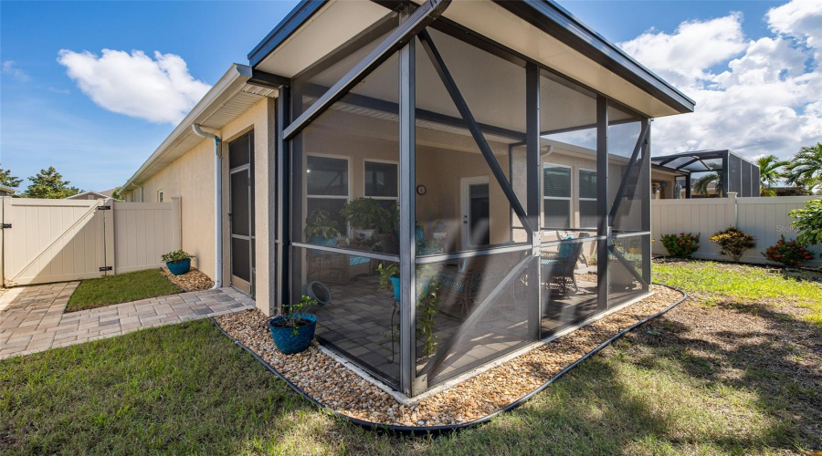 Holiday, Florida 34691, 3 Bedroom Bedrooms, ,2 Bathroombathrooms,Residential,For Sale,Parrot Fish,0,Mfrtb8542321