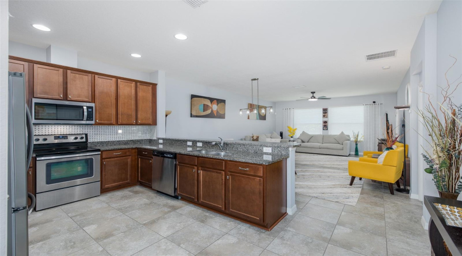 Holiday, Florida 34691, 3 Bedroom Bedrooms, ,2 Bathroombathrooms,Residential,For Sale,Parrot Fish,0,Mfrtb8542321