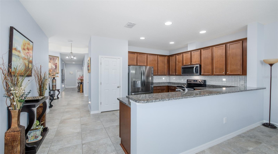 Holiday, Florida 34691, 3 Bedroom Bedrooms, ,2 Bathroombathrooms,Residential,For Sale,Parrot Fish,0,Mfrtb8542321