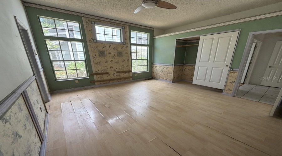 Tampa, Florida 33647, 3 Bedroom Bedrooms, ,2 Bathroombathrooms,Residential,For Sale,Robey,0,Mfrtb8542380