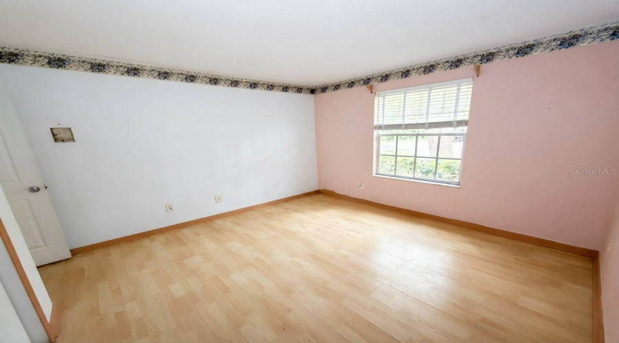 Tampa, Florida 33647, 3 Bedroom Bedrooms, ,2 Bathroombathrooms,Residential,For Sale,Robey,0,Mfrtb8542380
